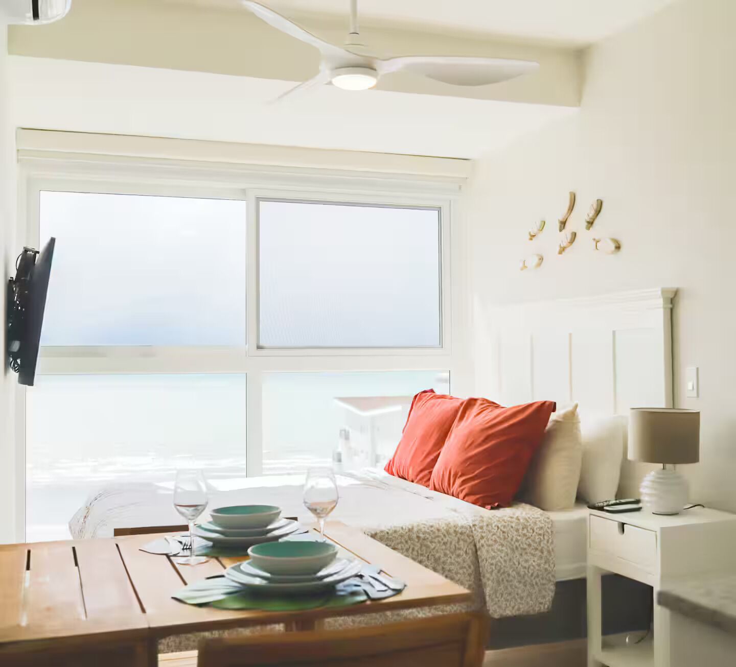 Strygejern/strygebræt, Wi-Fi, sengetøj