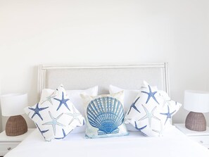 Bügeleisen/Bügelbrett, WLAN, Bettwäsche