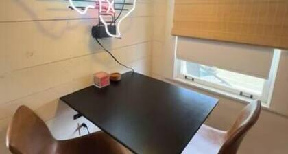 Llano Line Shack -
Historic Rail