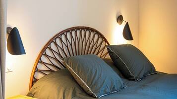 1 camera, ferro/asse da stiro, Wi-Fi, lenzuola