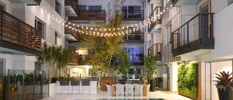 Piscine extérieure, piscine chauffée