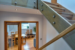 Interior - Lake View (Millbrook)