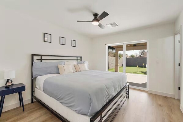 Comfort Quadruple Room