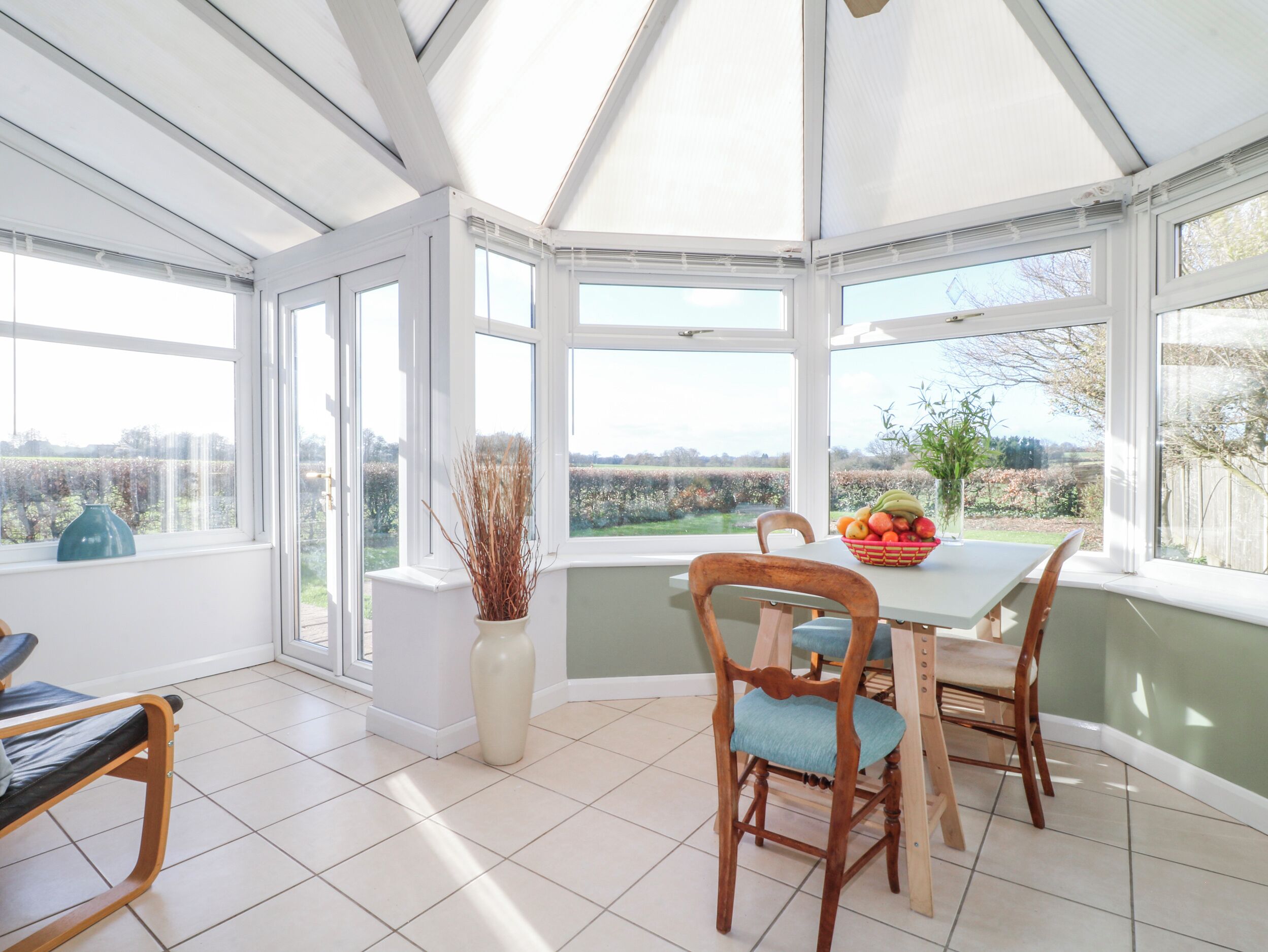 Cottage | Dining