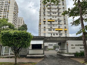 Apartment | 2 bedrooms - Your Complete Retreat in Barra da Tijuca Av702 (Rio de Janeiro)