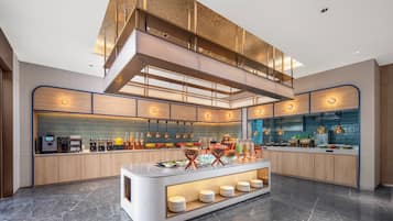 Petit déjeuner buffet compris tous les jours