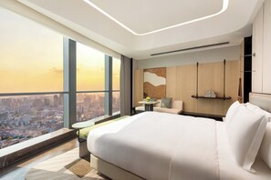 Suite, 1 Twin Bed - HUALUXE Zhongshan City Center (Zhongshan)