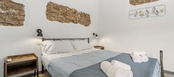 Suite 8 Argento with Private Terrace and Hot Tub