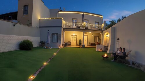Suite 7 Oro with Private Terrace