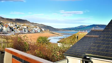 Khuôn viên nơi lưu trú