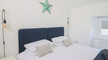 2 bedrooms, individually decorated, individually furnished, free WiFi