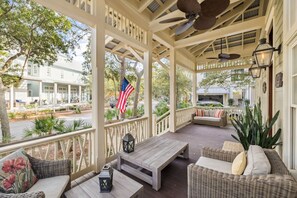 Terrace/patio - On the M.A.P. with LSV, Game Room, and Walk to Camp WaterColor Pool (Santa Rosa Beach)