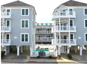 Exterior - Luxurious 6bd Semi-Private Pool Steps to Beach Bikes Grill (Ocean City)