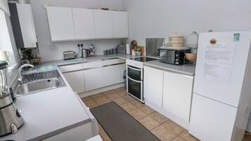 Kochgeschirr/Geschirr/Besteck