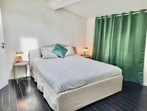 2 Schlafzimmer, Bügeleisen/Bügelbrett, WLAN, Bettwäsche