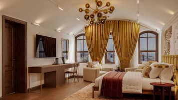 Executive Double Room | Egyptian cotton sheets, premium bedding, down comforters