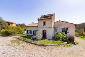 House | 4 bedrooms, Internet - La Tendresse - 10p - Piscine - Jardin (Mondonville)