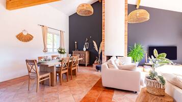 Casa | 4 habitaciones y internet
