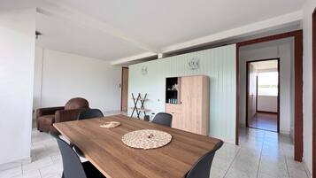 House | 3 bedrooms, Internet