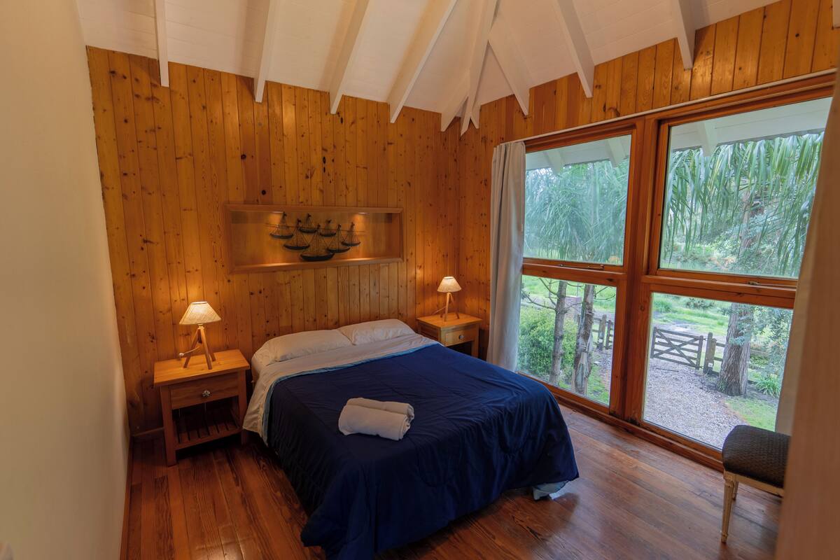 Ropa de cama de alta calidad, cubrecamas y colchones con pillow-top