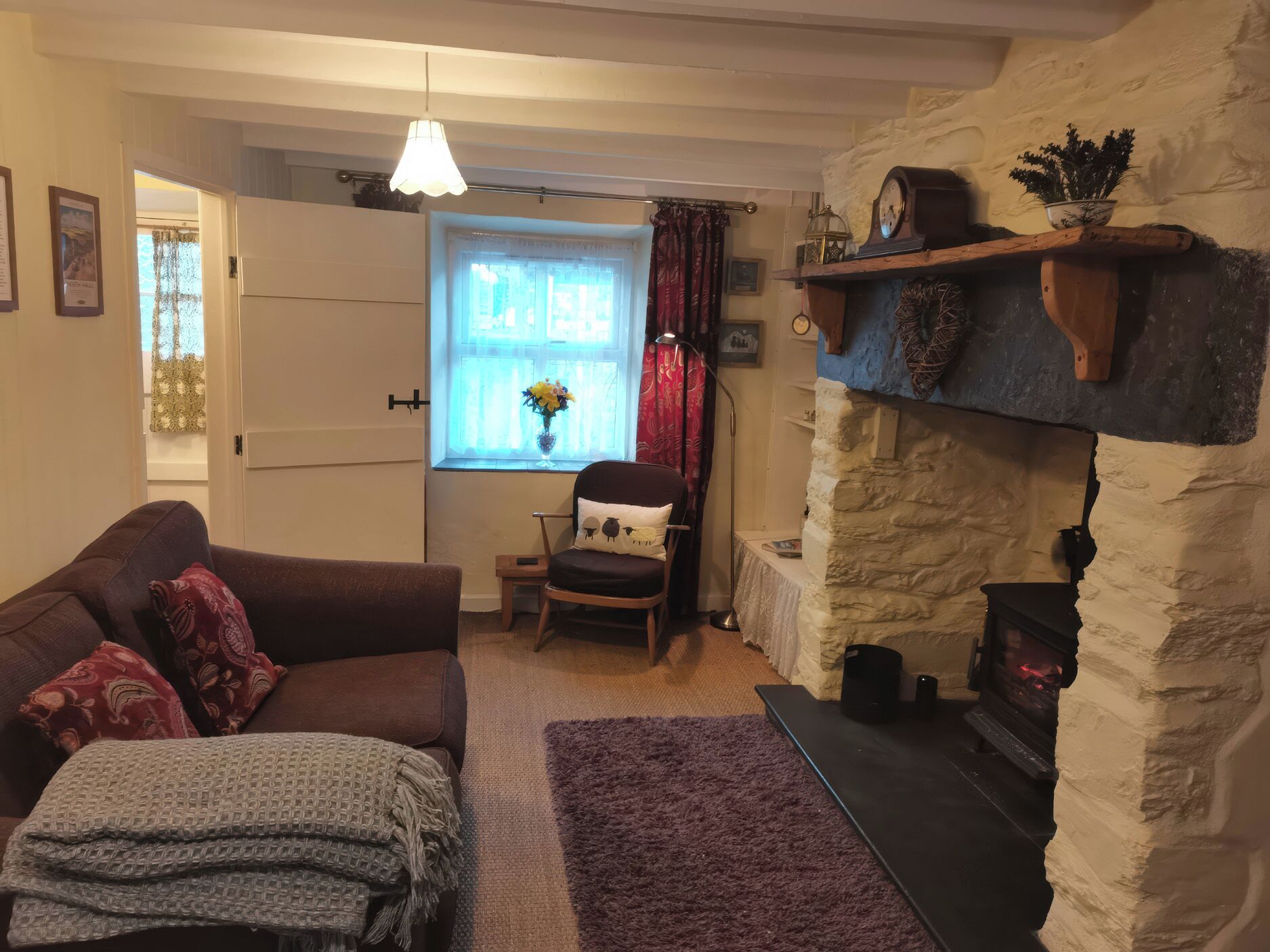 Cottage | Living area