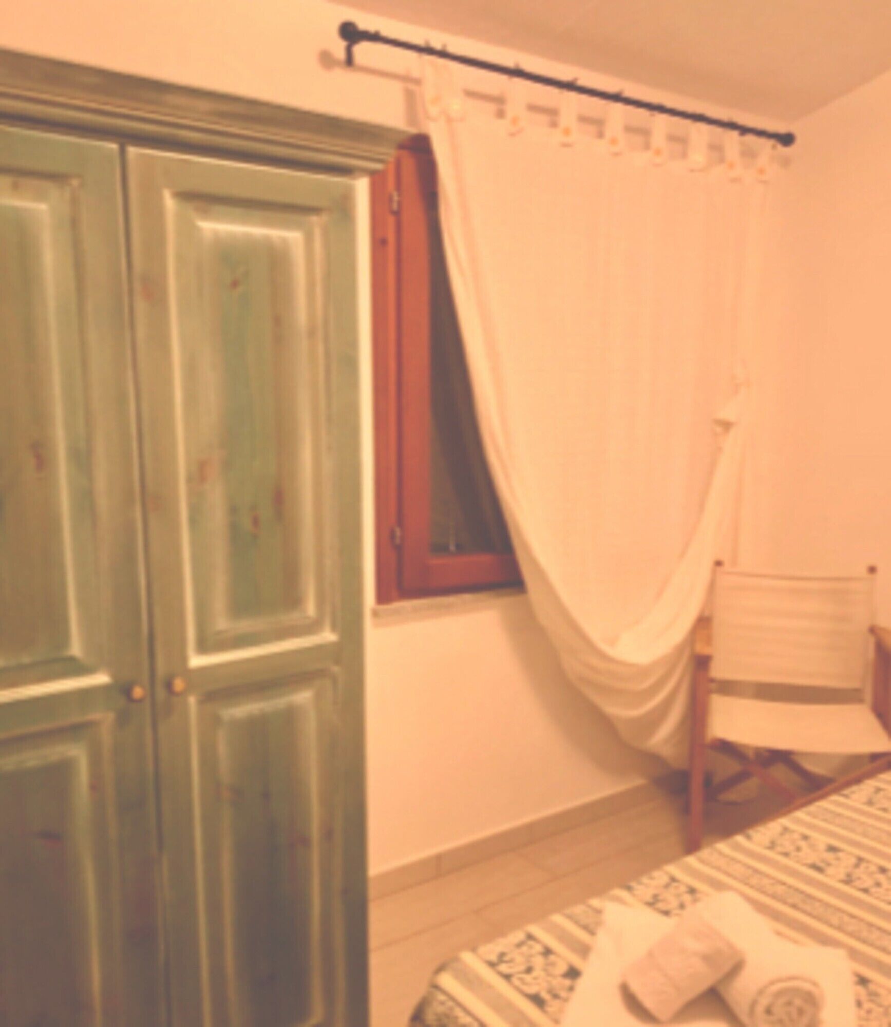 2 bedrooms, bed sheets