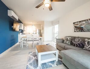 Living area - Sea Breeze Ocean Villa -C13-PBB 2 bed, 2 bath (Punta Chame)