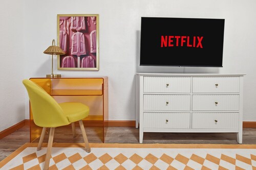 Backyard Oasis • Heated Pool • Tiki Bar • Hot Tub