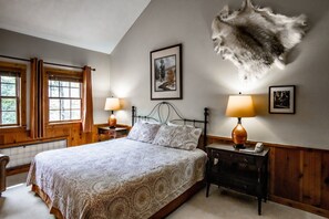 Condo, varias camas, acceso a la alberca, vista a la montaña (4 Br Loft: Whistlepunk 32) | 4 habitaciones, decoración personalizada y muebles diferentes 