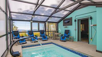 Indoor pool, outdoor pool