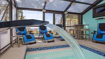 Indoor pool, outdoor pool