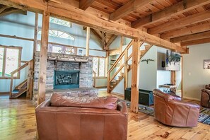 House, Multiple Beds, Pool Access, Mountain View (8 Br: South Westridge 047) | Interior - Autumn Escape Indoor Plunge Pool + 22 Guests (Snowshoe)