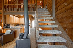 Condo, Multiple Beds, Fireplace, Mountain View (3 Br+: Stemwinder 3) | Interior - Stemwinder #3: 3 Bedrooms Plus Bonus Sleeping Loft. 2 Full Baths (Snowshoe)