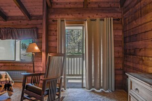 Huoneisto, useita sänkyjä, takka, vuoristonäköala (3 Br+: Stemwinder 3) | 3 makuuhuonetta, yksilöllisesti sisustettu, yksilöllisesti kalustettu