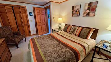 House, Multiple Beds, Patio, Mountain View (4BR: Lands End 05) | 4 bedrooms, individually decorated, individually furnished, bed sheets