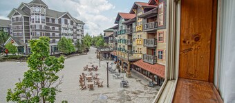 Slope Side One Of The Best Views Of The Village Rimfire 317-318