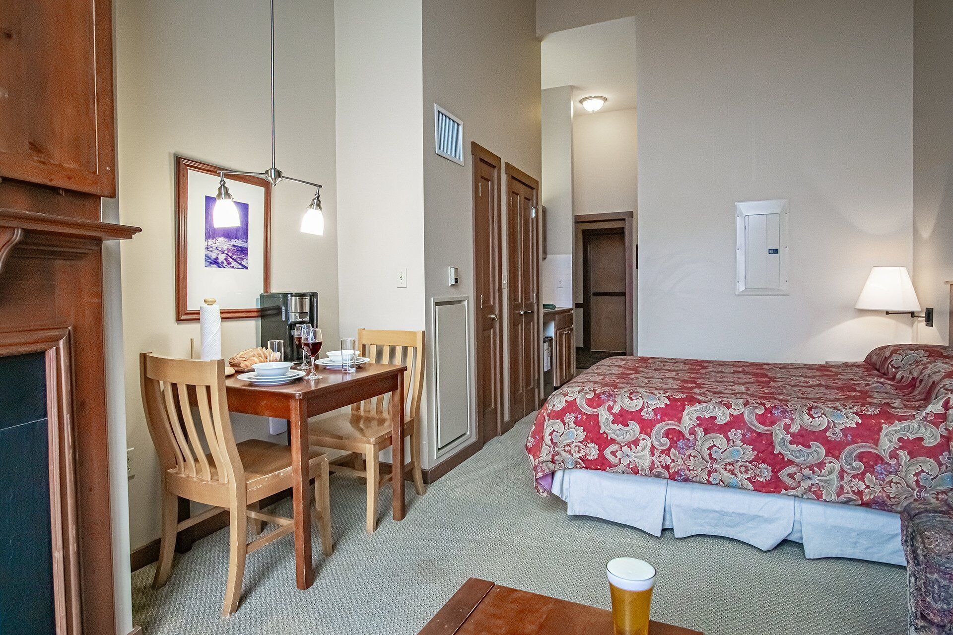 Studio, 1 Queen Bed with Sofa bed, Pool Access (1 Br Jr Studio: Allegheny Springs 414) | 1 bedroom, individually decorated, individually furnished, bed sheets