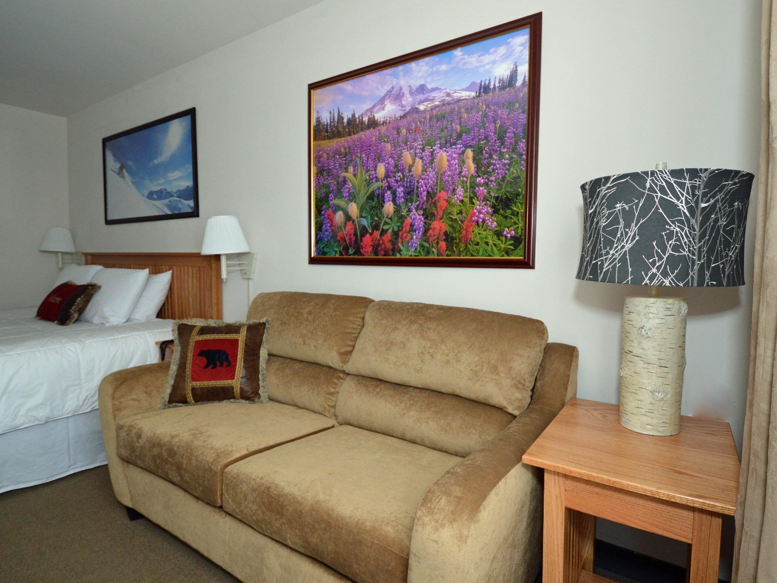 Studio, 1 King Bed with Sofa bed, Pool Access, Mountain View (Expedition Station #120) | 1 bedroom, individually decorated, individually furnished, bed sheets