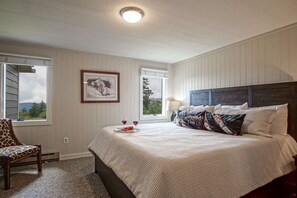 Condo, várias camas, sacada, vista para a montanha (2 Br: Powderidge 40) | 2 quartos, individualmente decorados, individualmente mobiliados