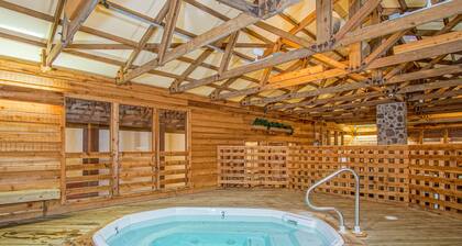 1 Br: Snowcrest 210b: Easy Access to Widow Maker Territory