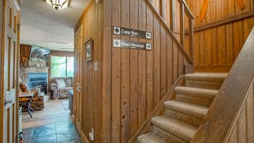 Condo, Multiple Beds, Pool Access, Mountain View (2 Br: TreeTop 19) | Interior