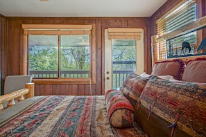 Condo, Multiple Beds, Pool Access, Mountain View (2 Br: TreeTop 19) | 2 bedrooms, individually decorated, individually furnished, bed sheets