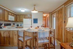 Condo, 1 Queen Bed with Sofa bed, Balcony, Mountain View (1 Br: Powderidge 60) | 1 bedroom, individually decorated, individually furnished, bed sheets