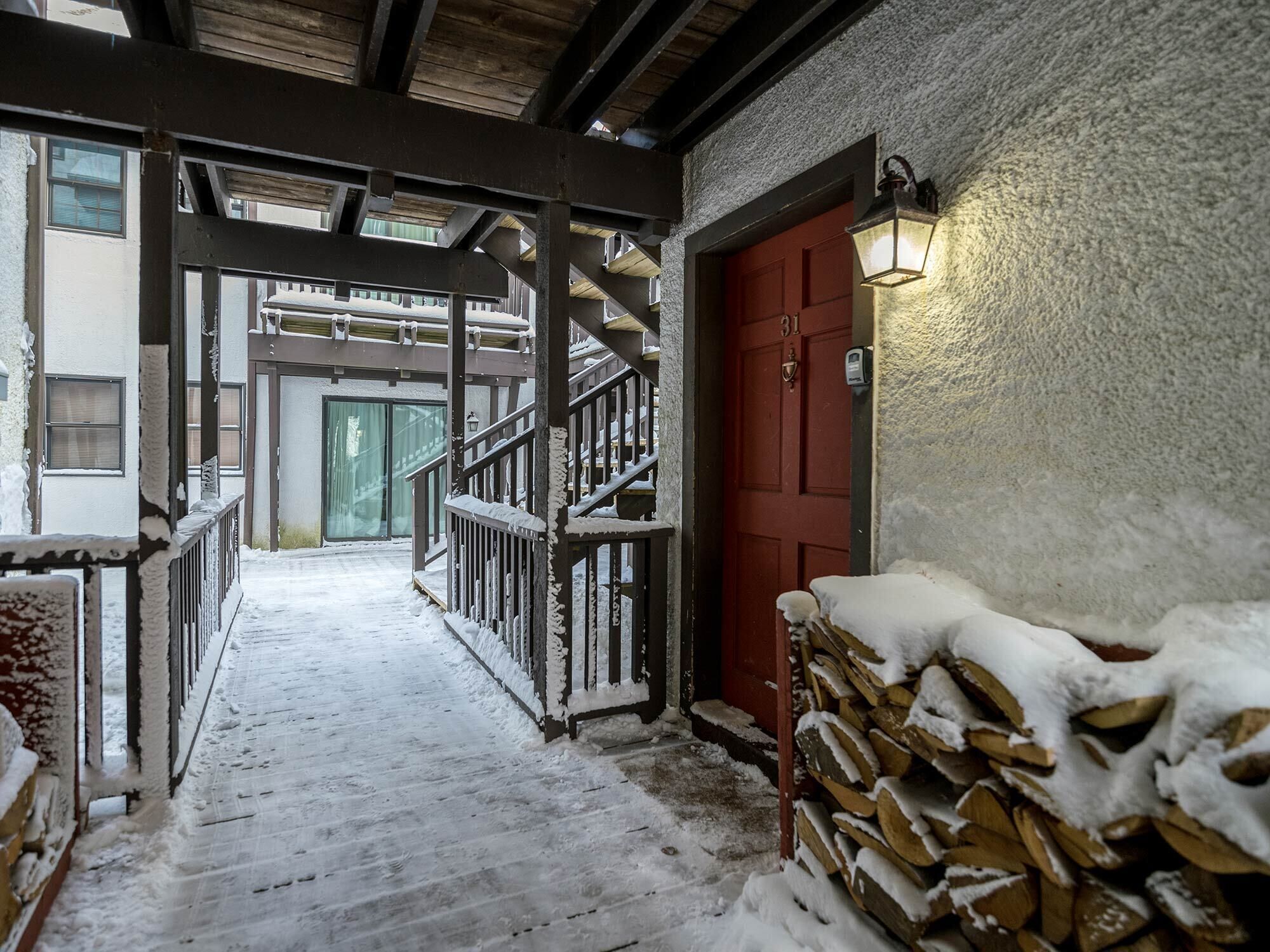 Appartamento, letti multipli, accesso alla piscina, vista montagna (2 Br: Whistlepunk 31) | Vista dalla camera