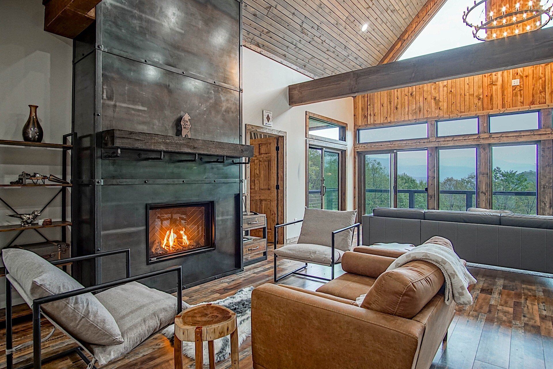 House, Multiple Beds, Pool Access, Mountain View (5 Br: Cupp Runneth Over) | Living area