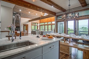 Interior - 5 Br: Cupp Runneth Over - Luxurious Retreat Nestled 9.7 Miles From Snowshoe (Slaty Fork)