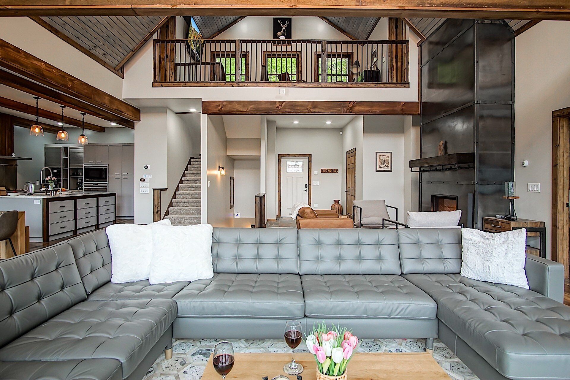 House, Multiple Beds, Pool Access, Mountain View (5 Br: Cupp Runneth Over) | Living area