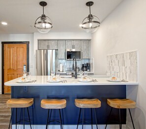 Private kitchen - Rimfire 223:1 Bedroom, Slope Side, Heart Of The Village (Snowshoe)