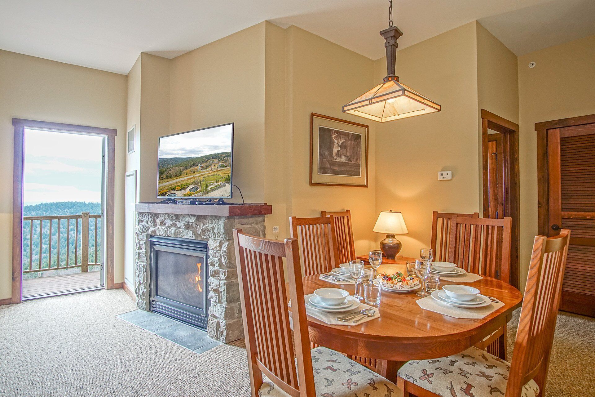 Condo, Multiple Beds, Hot Tub, Mountain View (2 Br: Soaring Eagle 411) | 2 bedrooms, individually decorated, individually furnished, bed sheets