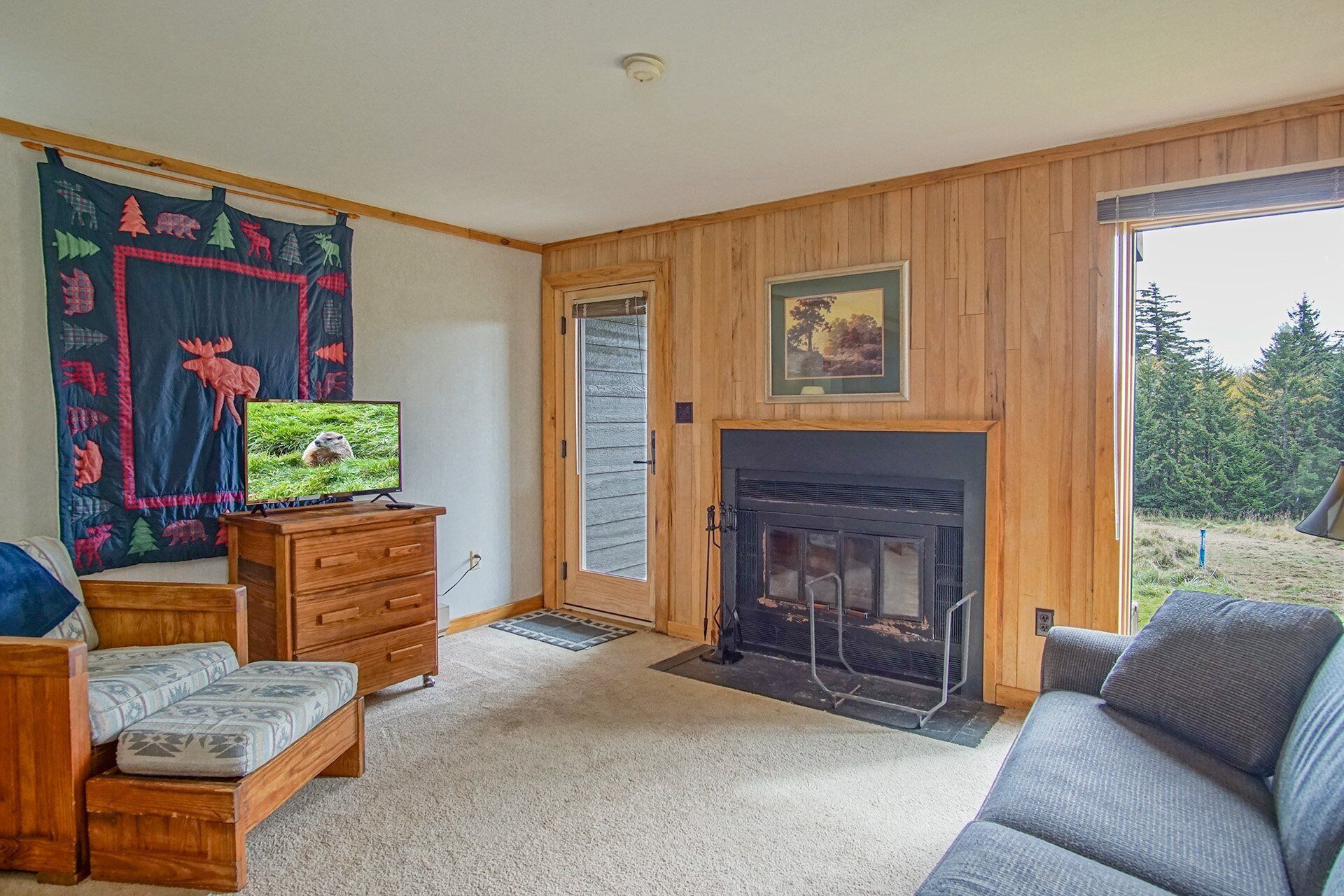 Condo, 1 Queen Bed with Sofa bed, Balcony, Mountain View (1 Br: Powderidge 30) | Living area